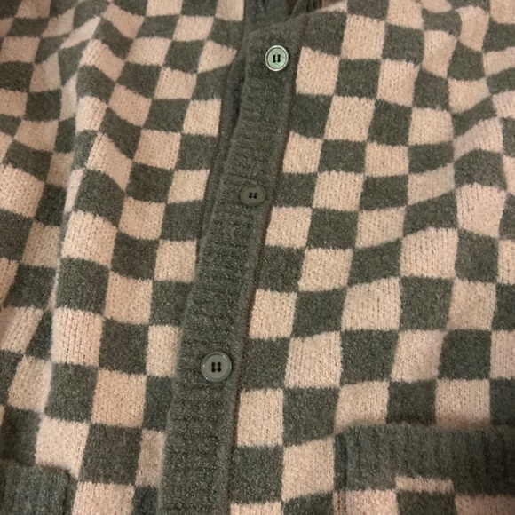 Like new green cardigan - Picture 5 of 9